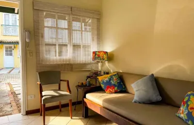 *oportunidade*casa aconchegante em condomínio na praia de juquehy - à venda