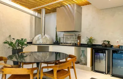 Casa charmosa em condomínio na praia de juquehy - à venda