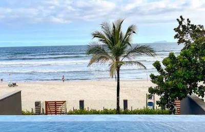 Casa moderna e recém construída frente ao mar na praia de cambury - venda e locação anual