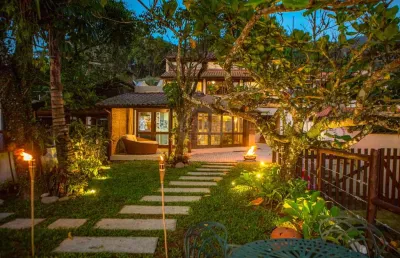 Casa excepcional frente ao rio e mar de barra do una - venda e locação anual