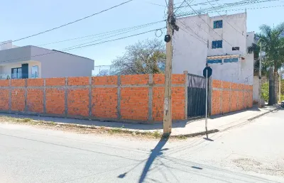 Lote de esquina murado 382m² no canelas | viva bem em um bairro valorizado
