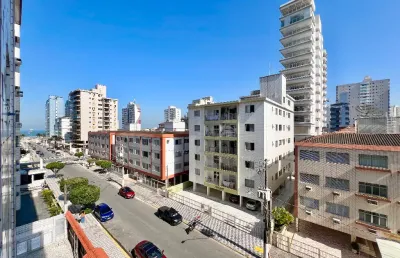 Apartamento 2 dormitórios no canto do forte, em praia grande-sp