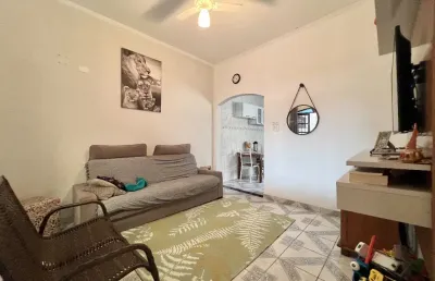 Casa geminada com 2 dormitórios na ocian, em praia grande-sp