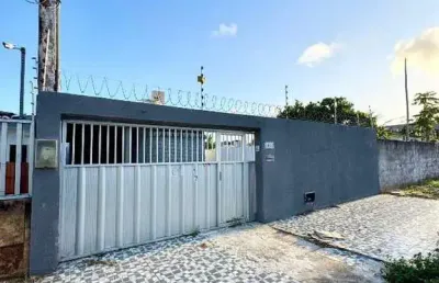 Casa com 3 quartos à venda no Candelária, Natal 
