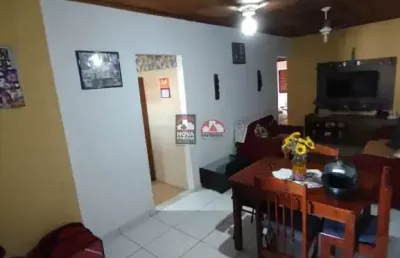 Casa com 4 quartos à venda na Rua Luiz Caninéo, 136, Crispim, Pindamonhangaba