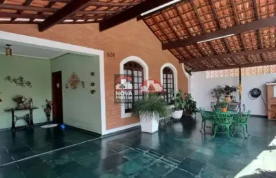 Casa com 3 quartos à venda na Rua Geraldo Ferreira Tavares, 630, Bosque dos Eucaliptos, São José dos Campos