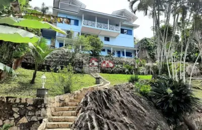 Casa com 5 quartos à venda na Rua Engenheiro Montesanti - Rua D, 473, Toninhas, Ubatuba