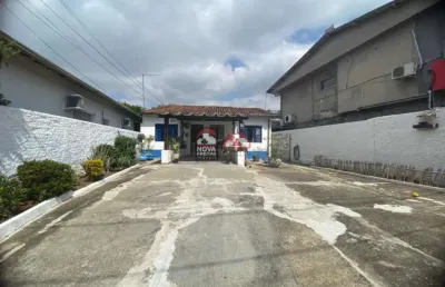Casa com 3 quartos à venda na Avenida Heitor Villa Lobos, 1156, Vila Ema, São José dos Campos