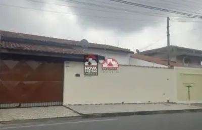 Casa com 2 quartos à venda na Avenida Capitão João Monteiro do Amaral, 168, Residencial Mombaça I, Pindamonhangaba