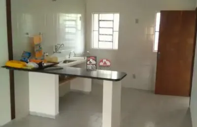 Casa com 2 quartos à venda na Avenida Fioravante Paschoalim, Casa 01, 588, Martim de Sá, Caraguatatuba
