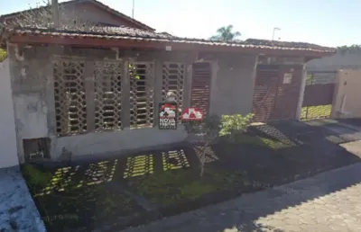 Casa com 3 quartos à venda na Rua Doze, 330, Pontal de Santa Marina, Caraguatatuba