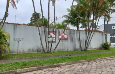 Vendo excelente sobrado de alto padrão na praia das palmeiras!!!