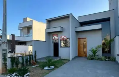 Casa com 3 quartos à venda na Rua Jasmim, 61, Condomínio Residencial e Comercial Laguna, Pindamonhangaba