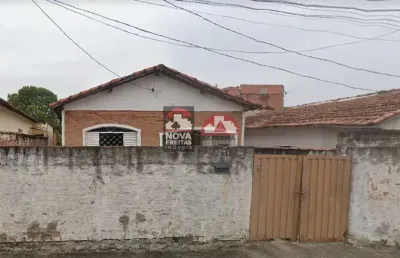 Casa | 2 dormitórios e 2 vagas em excelente bairro em lorena