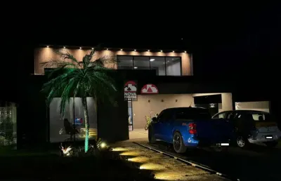 Casa com 4 quartos à venda na Rua Doutor Carlos Nogueira Barbosa, 207, Chácara São Félix, Taubaté
