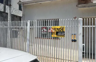 Casa com 2 quartos à venda na Travessa Rui Barbosa, 33, Centro, Pindamonhangaba