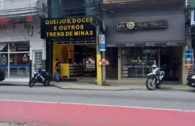 `ótima oportunidade:prédio comercial com a loja sodiê em localização previligiada`. centro