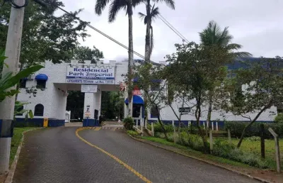 Terreno à venda na Rua das Guaiçaras, 14, Park Imperial, Caraguatatuba
