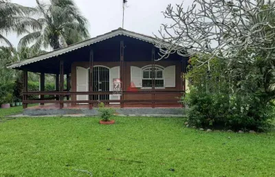 Casa com 3 quartos à venda na Rua Antônio Francisco Ricardo, 51, Massaguaçu, Caraguatatuba