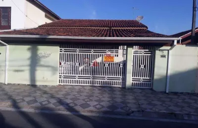 Casa com 3 quartos à venda na Rua Geraldo de Almeida, 105, Conjunto Residencial Araretama, Pindamonhangaba