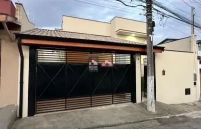 Casa com 3 quartos à venda na Rua Geraldo Prudente dos Santos, 67, Vila Suiça, Pindamonhangaba