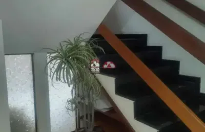 Casa com 4 quartos à venda na Rua Ceramista Roberto Weiss, 120, Jardim das Colinas, São José dos Campos