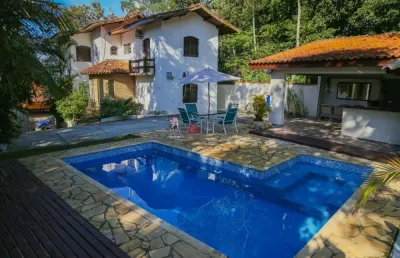 Casa com 4 quartos à venda na Rua Miguel Victor Basili, Sobrado 1 - Sobrado 1, 195, Praia da Cocanha, Caraguatatuba