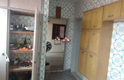 Casa com 3 quartos à venda na Rua Bulgária, 54, Vila Nair, São José dos Campos