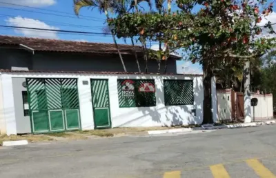 Casa com 2 quartos à venda na Rua Galdino Jesus dos Santos, 317, Vila Suiça, Pindamonhangaba