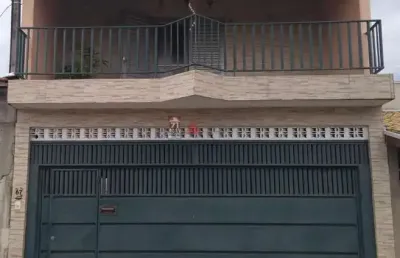 Casa com 4 quartos à venda na Rua Geraldino de Oliveira Matos, 67, Residencial Maricá, Pindamonhangaba
