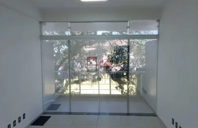 Sala comercial na região central da cidade, proximo ao cartorio.