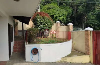 Casa com 3 quartos para alugar na Rua Padre Rodolfo, 360, Vila Ema, São José dos Campos