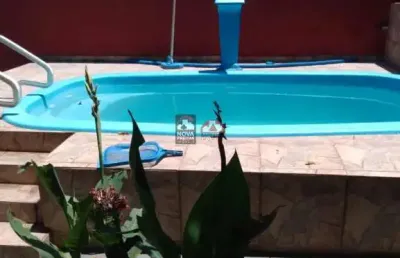 Casa com 2 quartos à venda na Alameda dos Golfinhos Vermelhos, 94, Balneário dos Golfinhos, Caraguatatuba