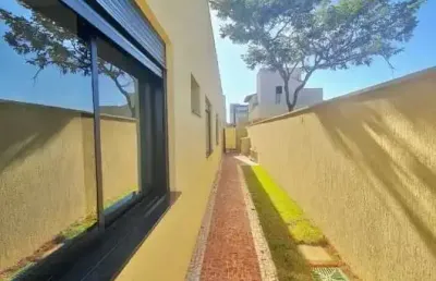 Casa de condomínio no goiânia golfe clube, 3 suítes, à venda