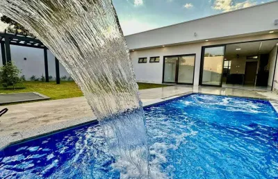 Casa à venda em vila rosa, goiânia: 4 suítes, 469m², r$1.6mi