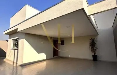 Casa com 4 quartos à venda na Rua dos Tucunarés, Residencial Santa Branca, Pouso Alegre