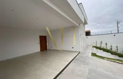 Casa com 3 quartos à venda na Rua João Paulo II, Residencial Astúrias, Pouso Alegre