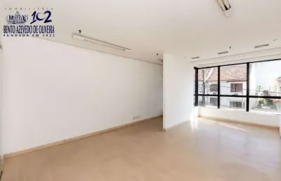Sala comercial para alugar na Rua Dezesseis de Julho, 42, São João, Porto Alegre