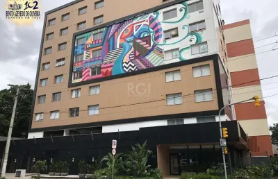 Stúdio totalmente mobiliado, na cidade baixa,com box,prédio com infraestrutura