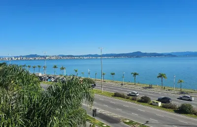 Lindo apartamento frente para beira mar continental florianópolis.