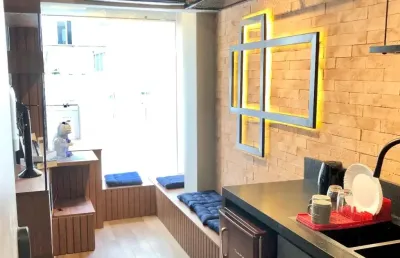 Mobiliado e decorado - condomínio com lazer completo