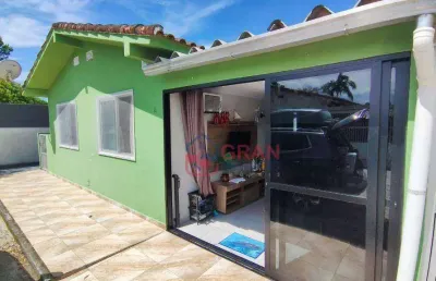 Casa em condomínio fechado com 3 quartos à venda na Avenida Atlântica, 4, Albatroz, Matinhos