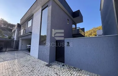 Casa com 3 dormitórios à venda, 156 m² por r$ 890.000 - braunes - nova friburgo/rj
