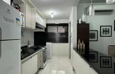 Apartamento ideial para familia grande, com moveis planejados.