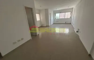Sala comercial para alugar na Rua Joaquim Manuel de Macedo, 199, Barra Funda, São Paulo