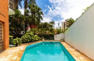 Sobrado em condomínio com 04 dormitórios, barro branco por: r$ 7.850,00