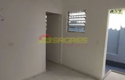 Casa com 1 quarto para alugar na Avenida Conceição, 144, Carandiru, São Paulo