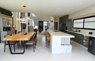 Casa de condomínio com 4 quartos à venda, 268m² - lot. reserva ermida ii