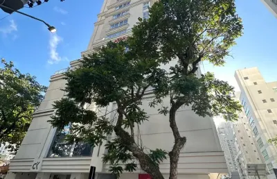 Apartamento com 3 quartos à venda na Rua 1536, 121, Centro, Balneário Camboriú