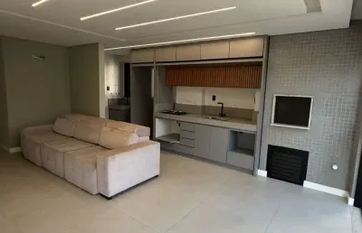Apartamento com 3 quartos para alugar na Rua 1950, Centro, Balneário Camboriú